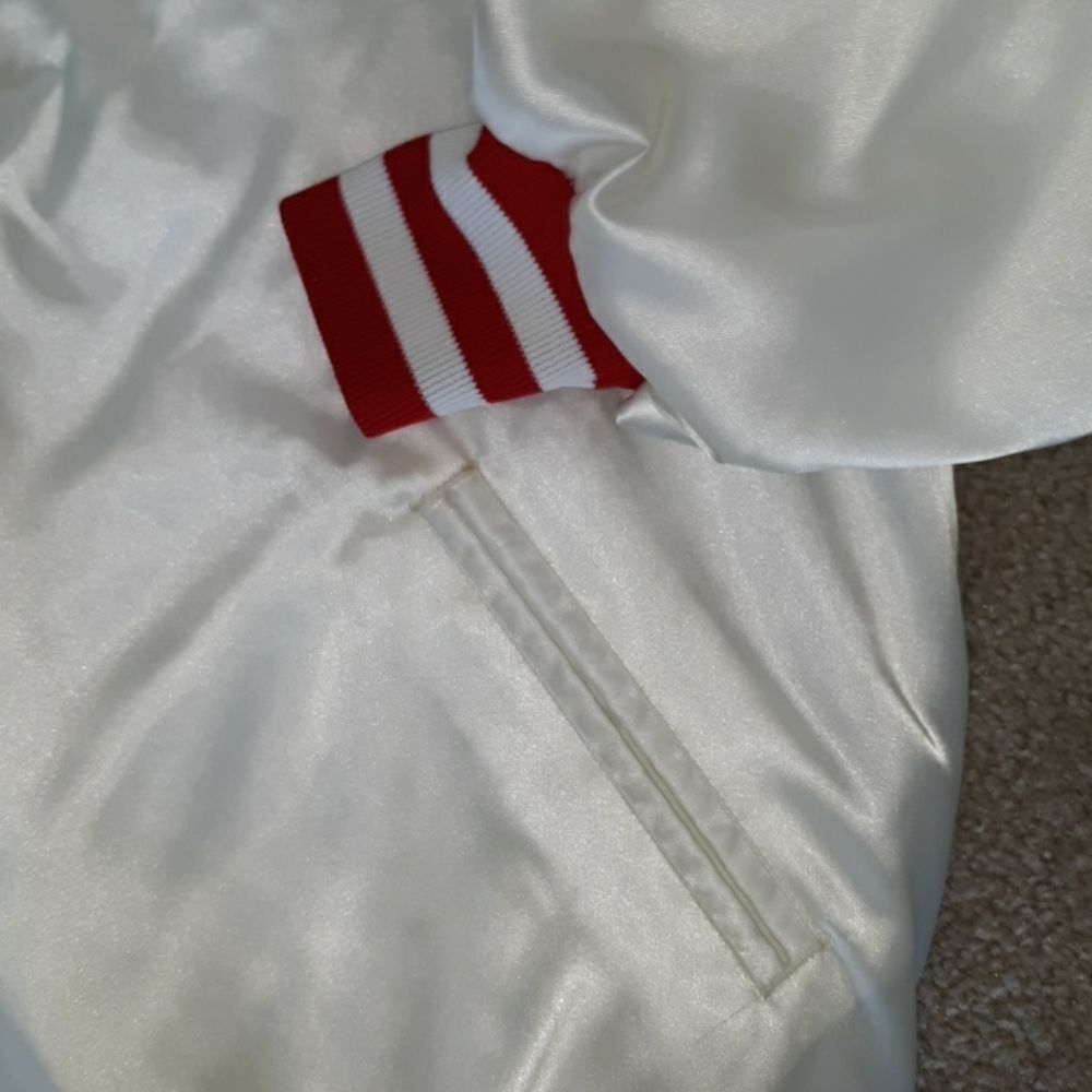 VINTAGE Windjammer 90's White Satin Bomber Jacket VFW - Picture 4 of 12